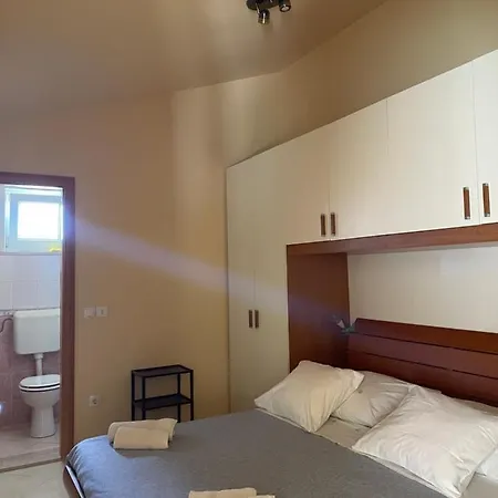 Nikola Apartment Rogoznica (Sibenik-Knin)